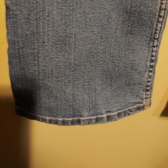 American Eagle Jeans - Picture 4 of 8